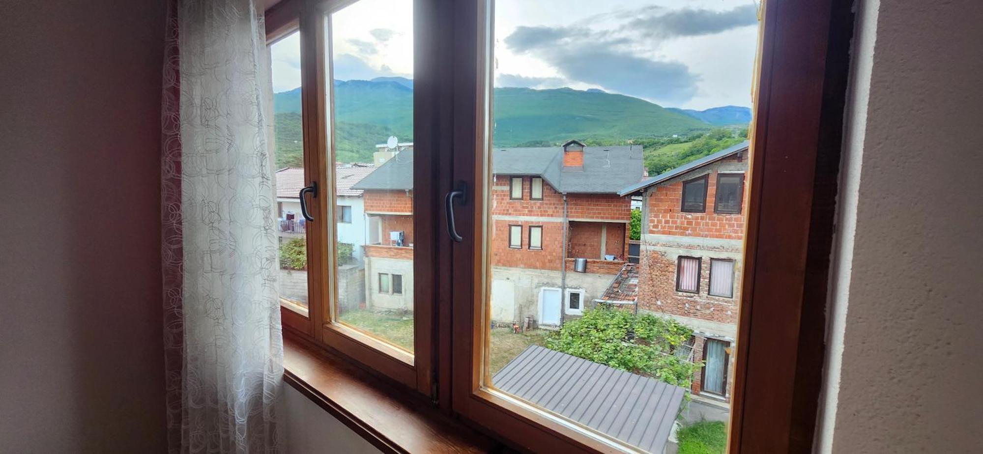 Lovely 1 Bedroom Within Walking Distance, Views Peć Exterior foto